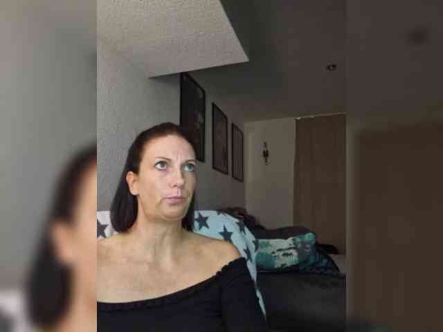 Jasmin-Style webcam