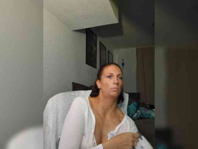 Modelo: Jasmin-Style