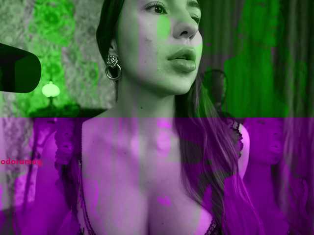DiodoraDi live cam on BongaCams