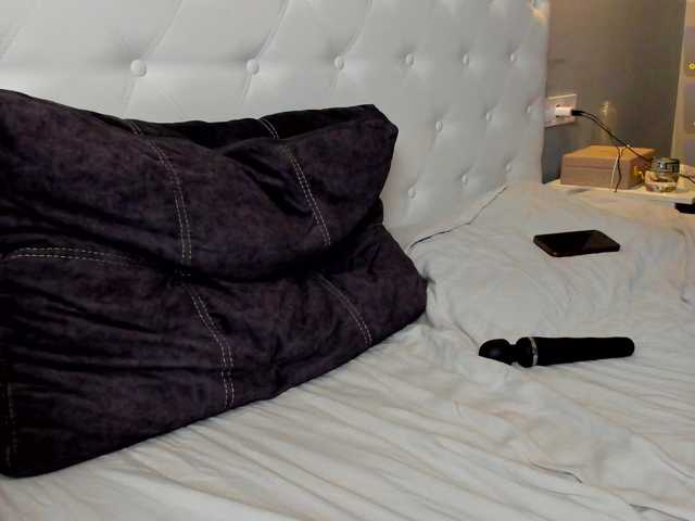 Live трансляция Emmanyxxx - slutnetki.online