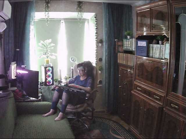 Margarita33's BongaCams show and profile