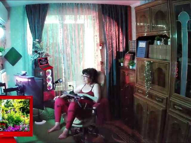 Margarita33 live webcam show