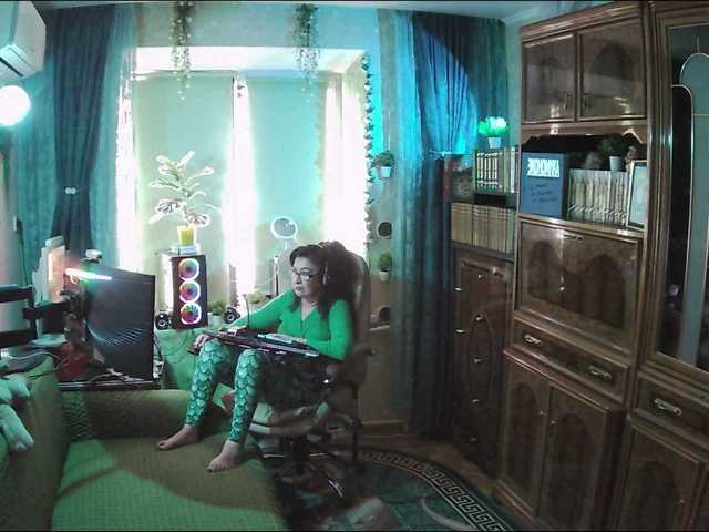 Margarita33's BongaCams show and profile