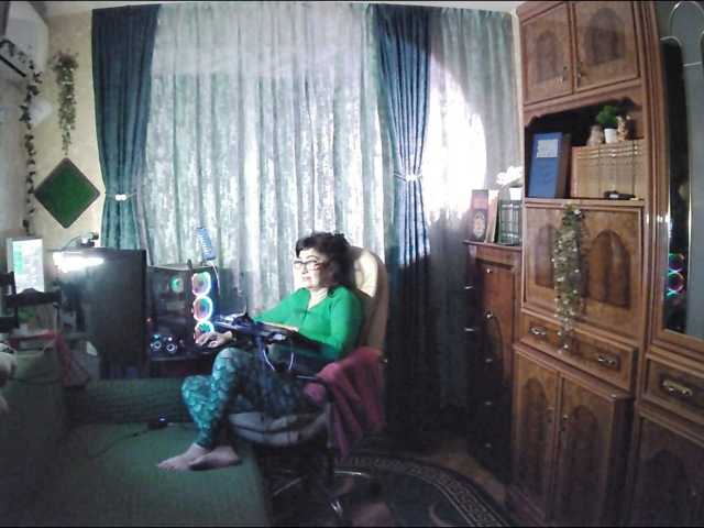 Infodar live cam on BongaCams