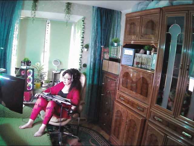 Margarita33's BongaCams show and profile