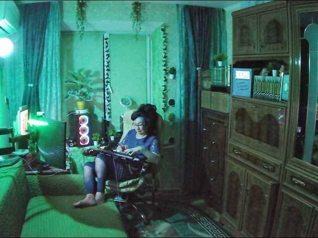 Margarita33's BongaCams show and profile