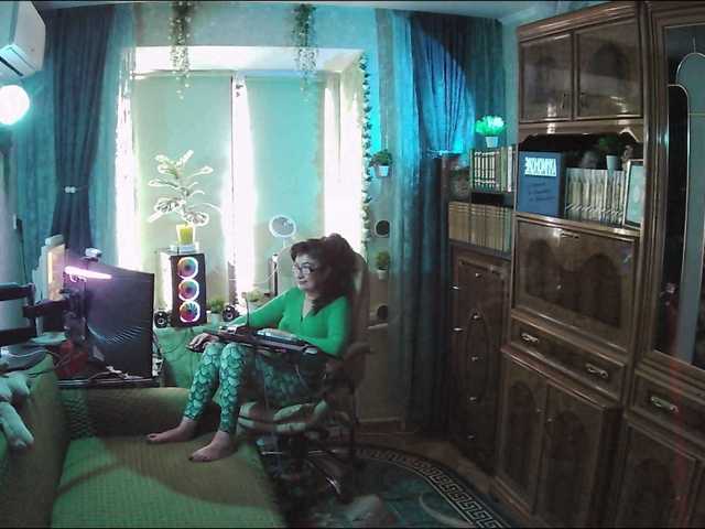 Margarita33's BongaCams show and profile