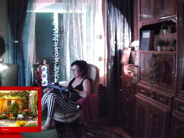 Margarita33 live cam on BongaCams