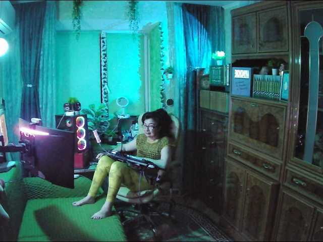 Margarita33's BongaCams show and profile