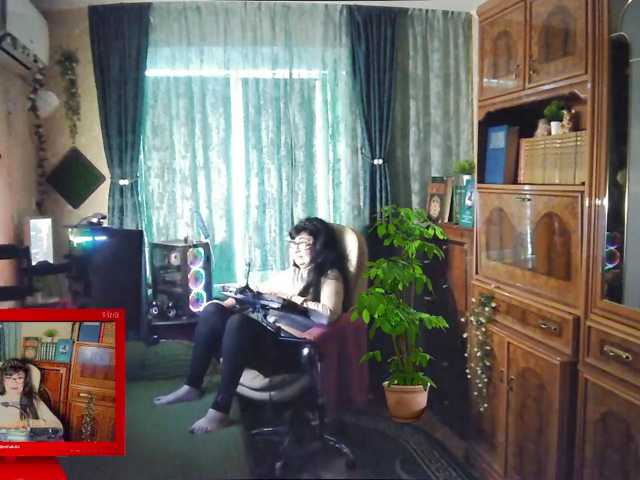 le modèle Infodar est en webcam porno dans un show sur le site bongacams, il possède les tags suivants: White/Caucasian,Brunette,Trimmed