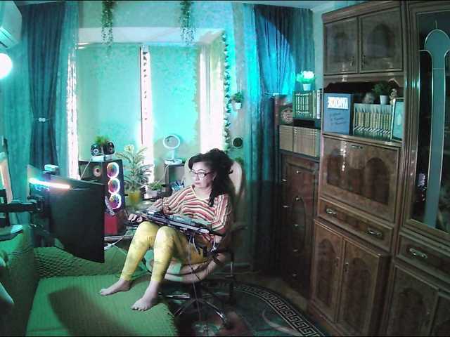 Margarita33's BongaCams show and profile