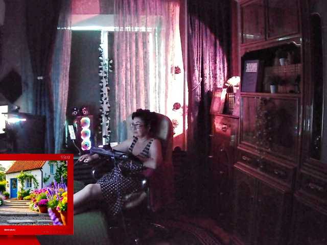 Margarita33 live cam on BongaCams