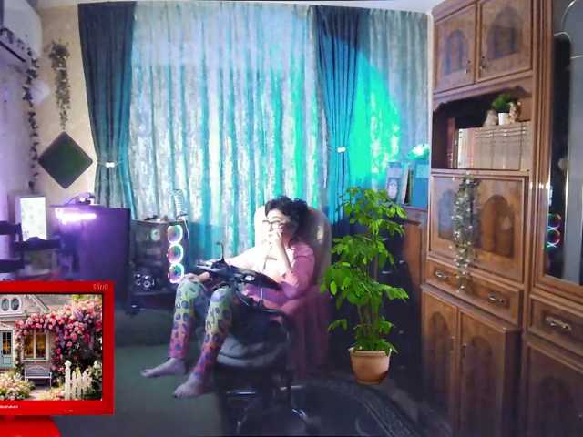 le modèle Infodar est en webcam porno dans un show sur le site bongacams, il possède les tags suivants: White/Caucasian,Brunette,Trimmed