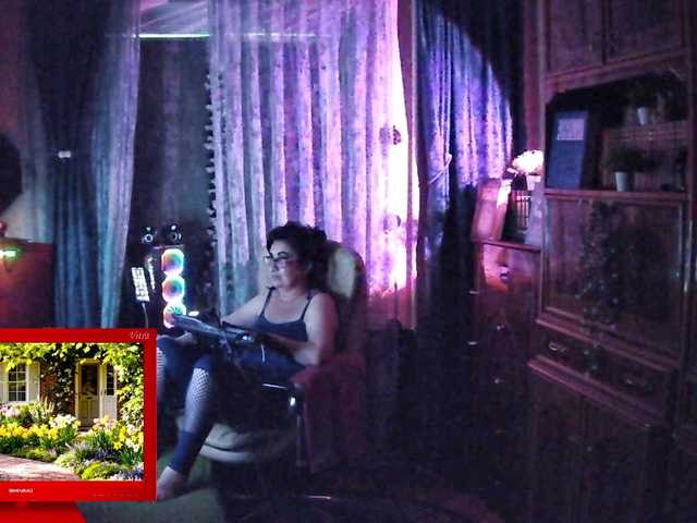 Margarita33 live cam on BongaCams