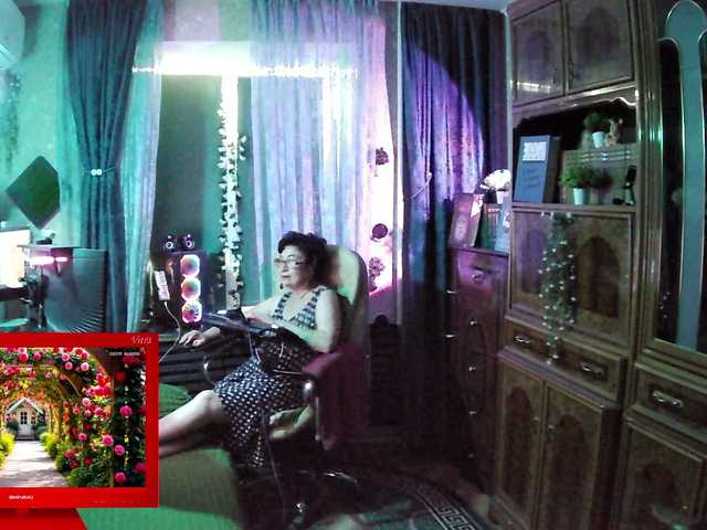 Margarita33 live cam on BongaCams