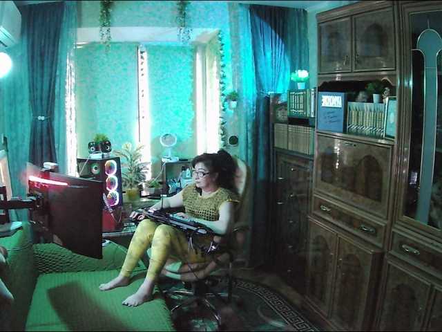 Margarita33's BongaCams show and profile