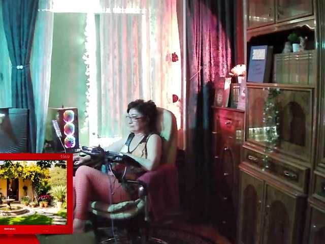 Margarita33 live cam on BongaCams