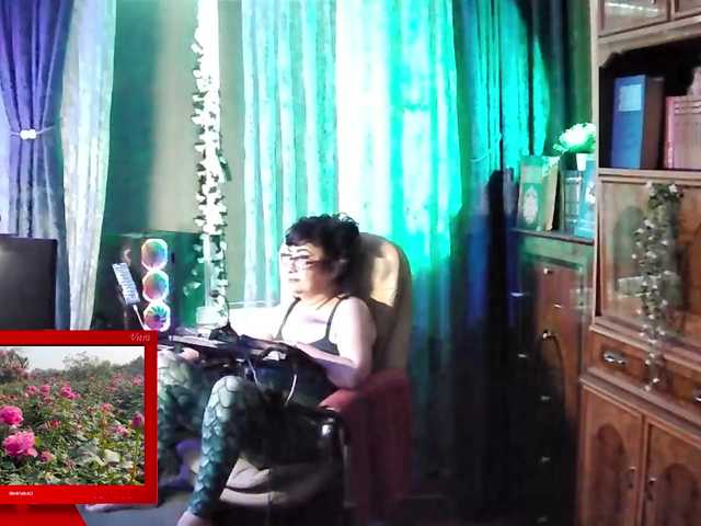 Margarita33 live cam on BongaCams