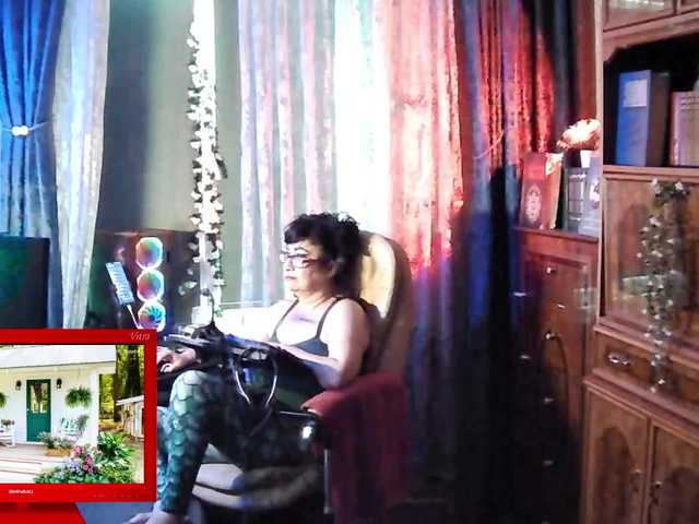 Margarita33 live cam on BongaCams