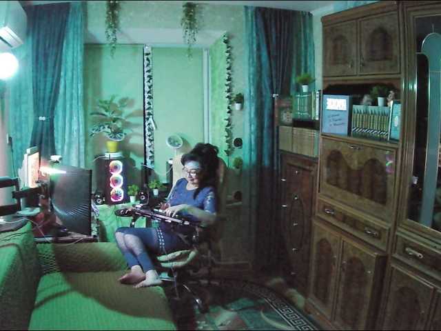 Margarita33's BongaCams show and profile