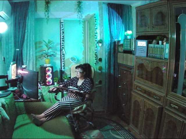 Margarita33's BongaCams show and profile