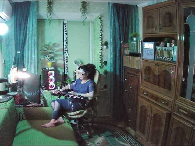 Margarita33's BongaCams show and profile