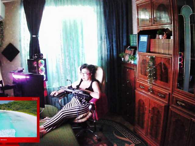 Margarita33 live cam on BongaCams