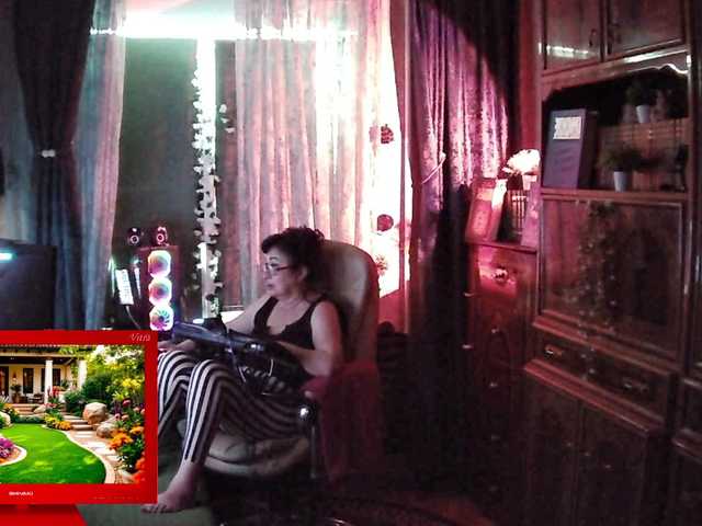 Margarita33 live cam on BongaCams