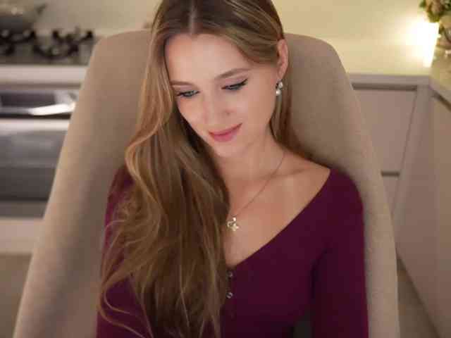 kistochkaa Live Webcam on BongaCams