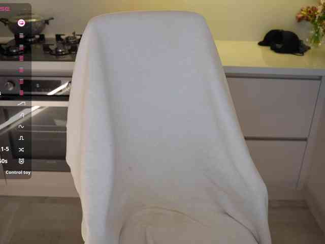 kistochkaa Live Webcam on BongaCams