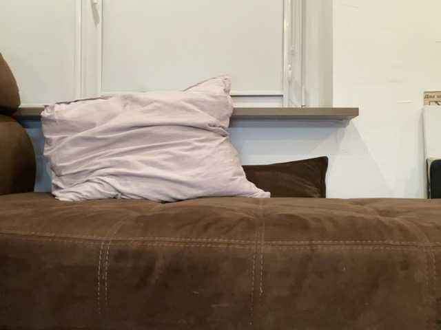 Maksoneee113 live webcam show