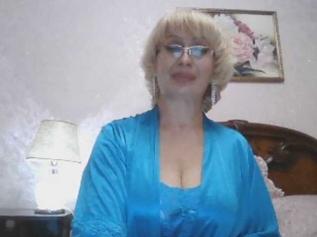 Ur-Mami, en vivo ahora en BongaCams