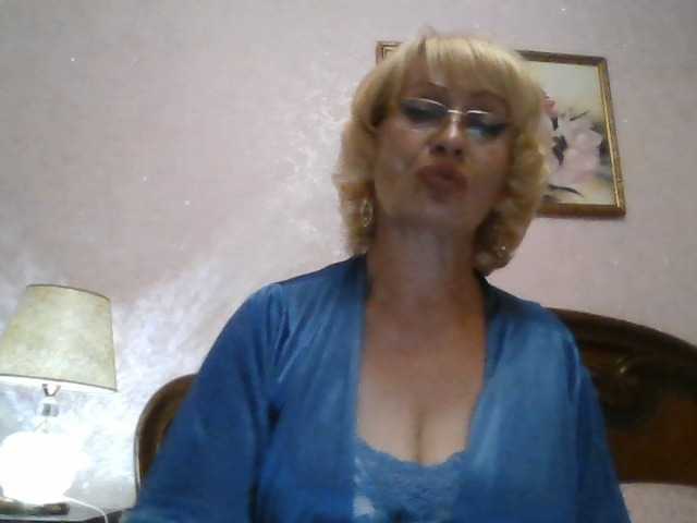 Ur-Mami live webcam show