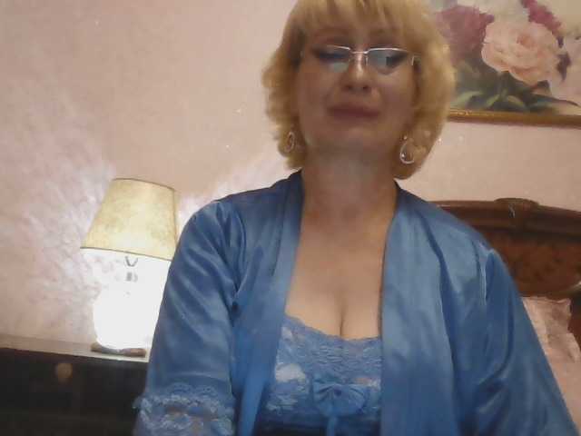 ur-mami live sex show