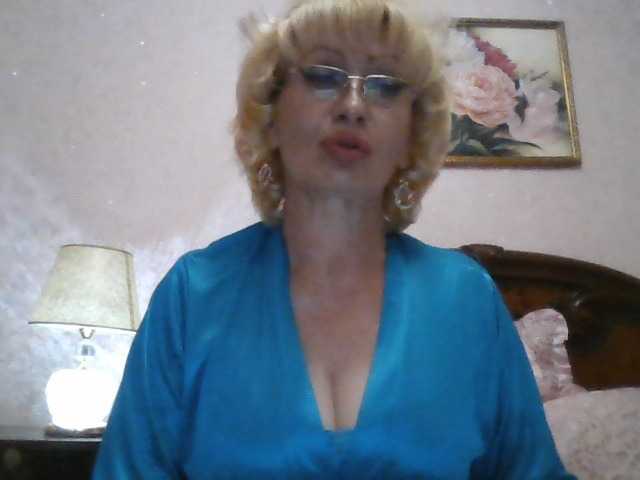 Ur-Mami live webcam show