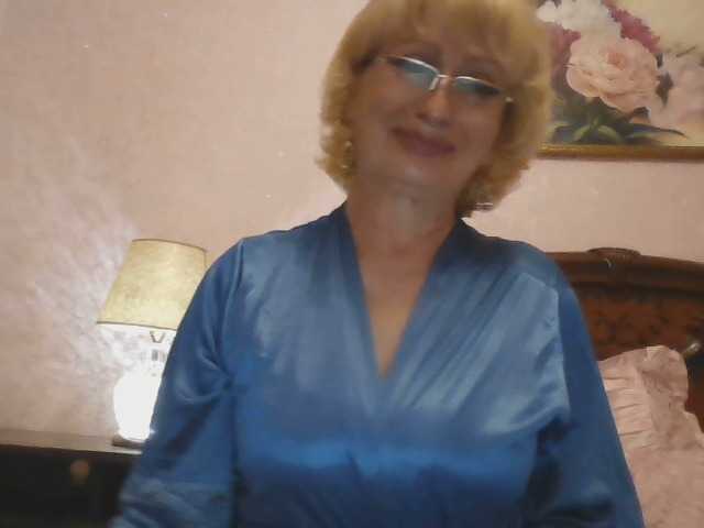 Ur-Mami live cam on BongaCams