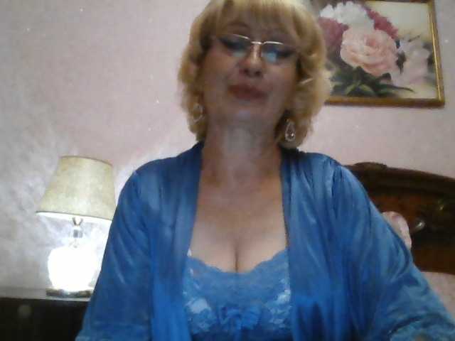 Ur-Mami live cam on BongaCams
