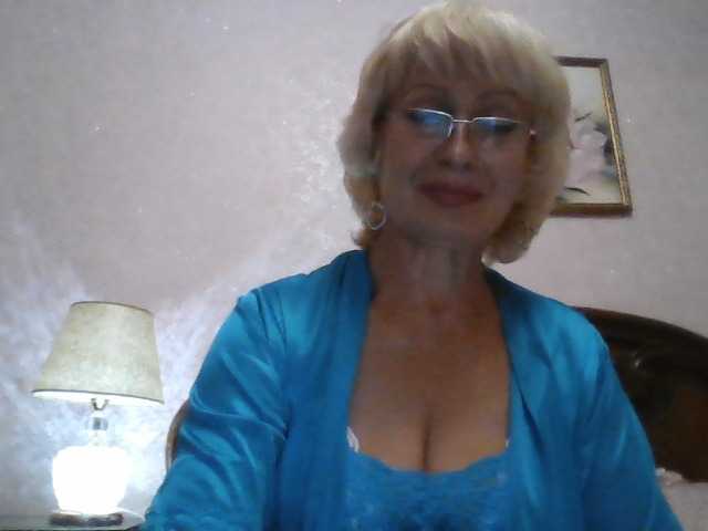 Ur-Mami live cam on BongaCams