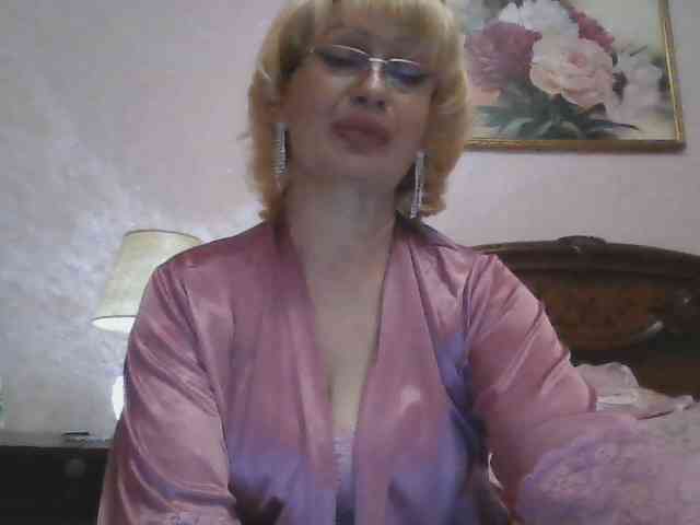Ur-Mami Live Webcam on BongaCams