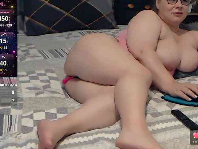 NatashaDivyne webcam