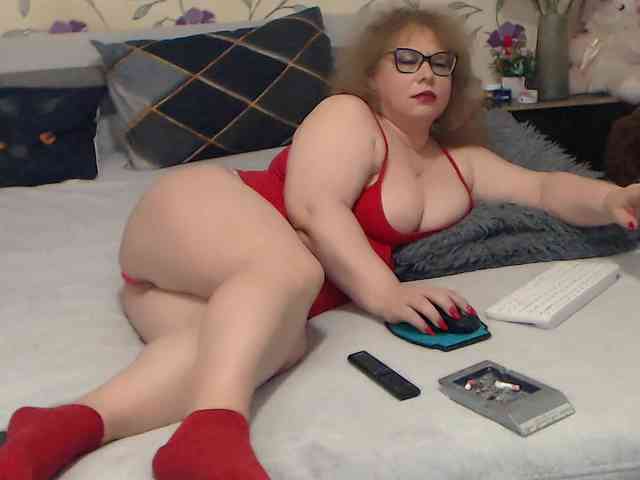 NatashaDivyne webcam