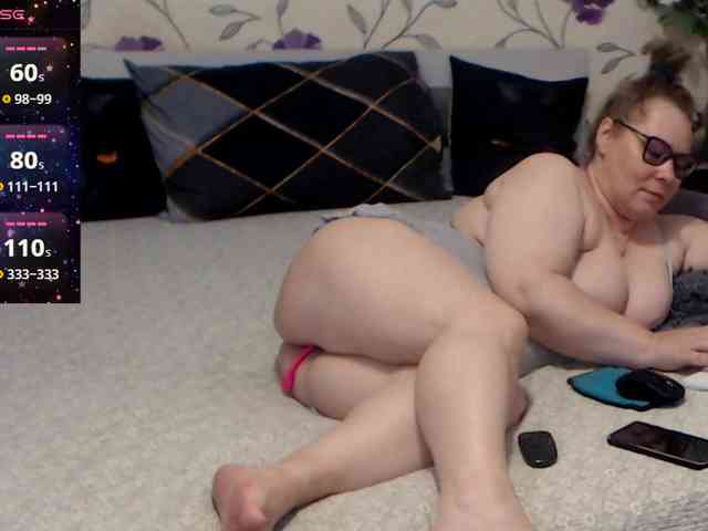 NatashaDivyne webcam