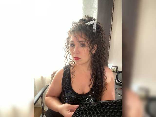 Sweet-Kate333 live cam preview