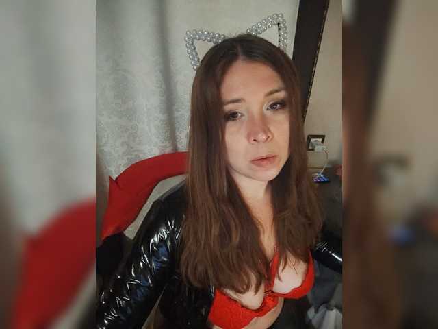 Sweet-Kate333 live cam