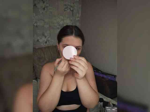 Sweet-Kate333 webcam