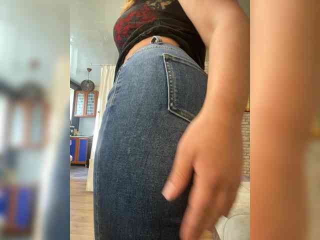 Sweet-Kate333 webcam