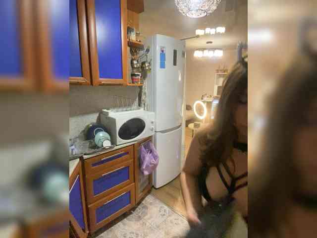 Sweet-Kate333 webcam