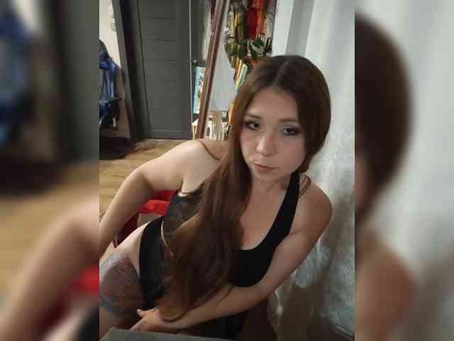 Sweet-Kate333 webcam