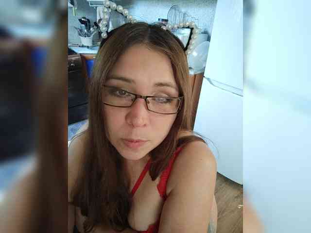 Sweet-Kate333 webcam