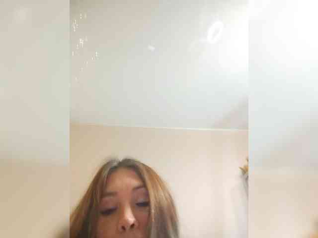 Sweet-Kate333 webcam